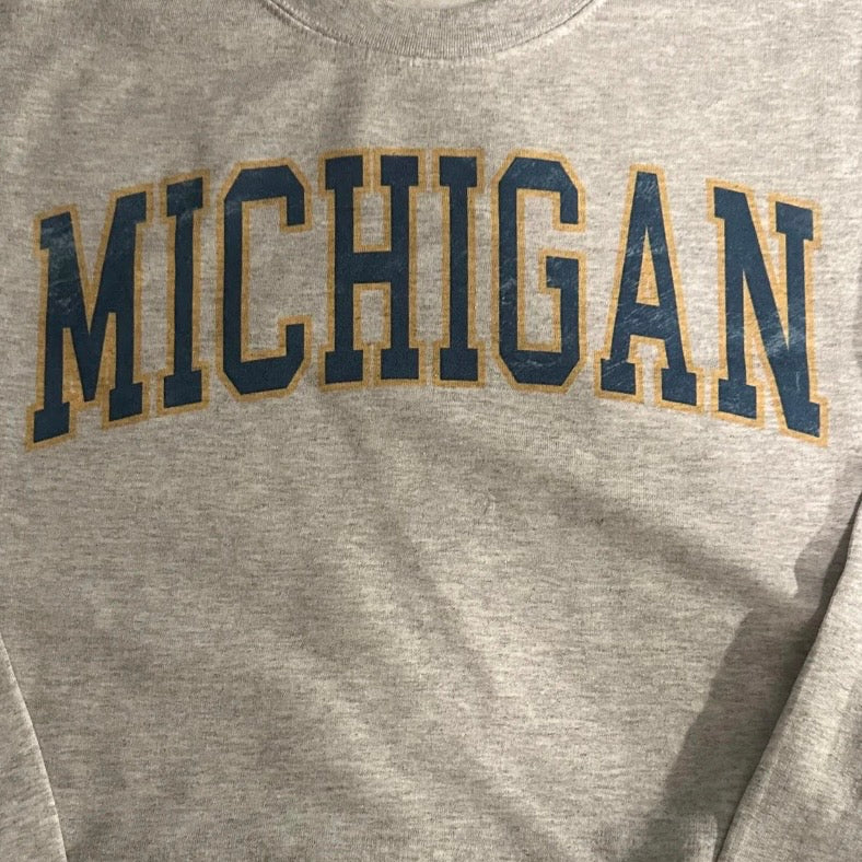 Vintage Varsity College T-Shirt/Sweatshirt/Hoodie